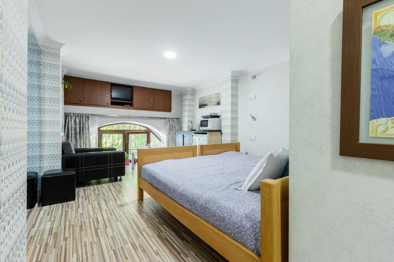 Hb Apartments Akhvelediani II Tbilisi Exterior foto